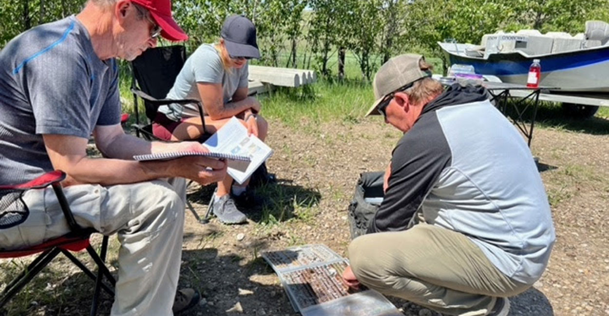 making fly fishing flies